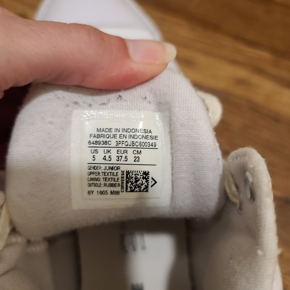 Sold - Picture 4 of 6